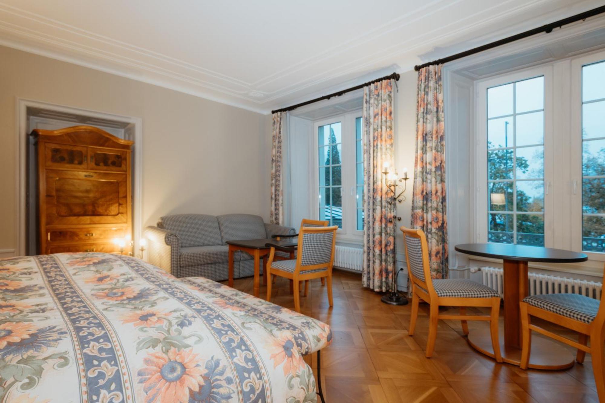 Parkhotel Schwert Везен Экстерьер фото