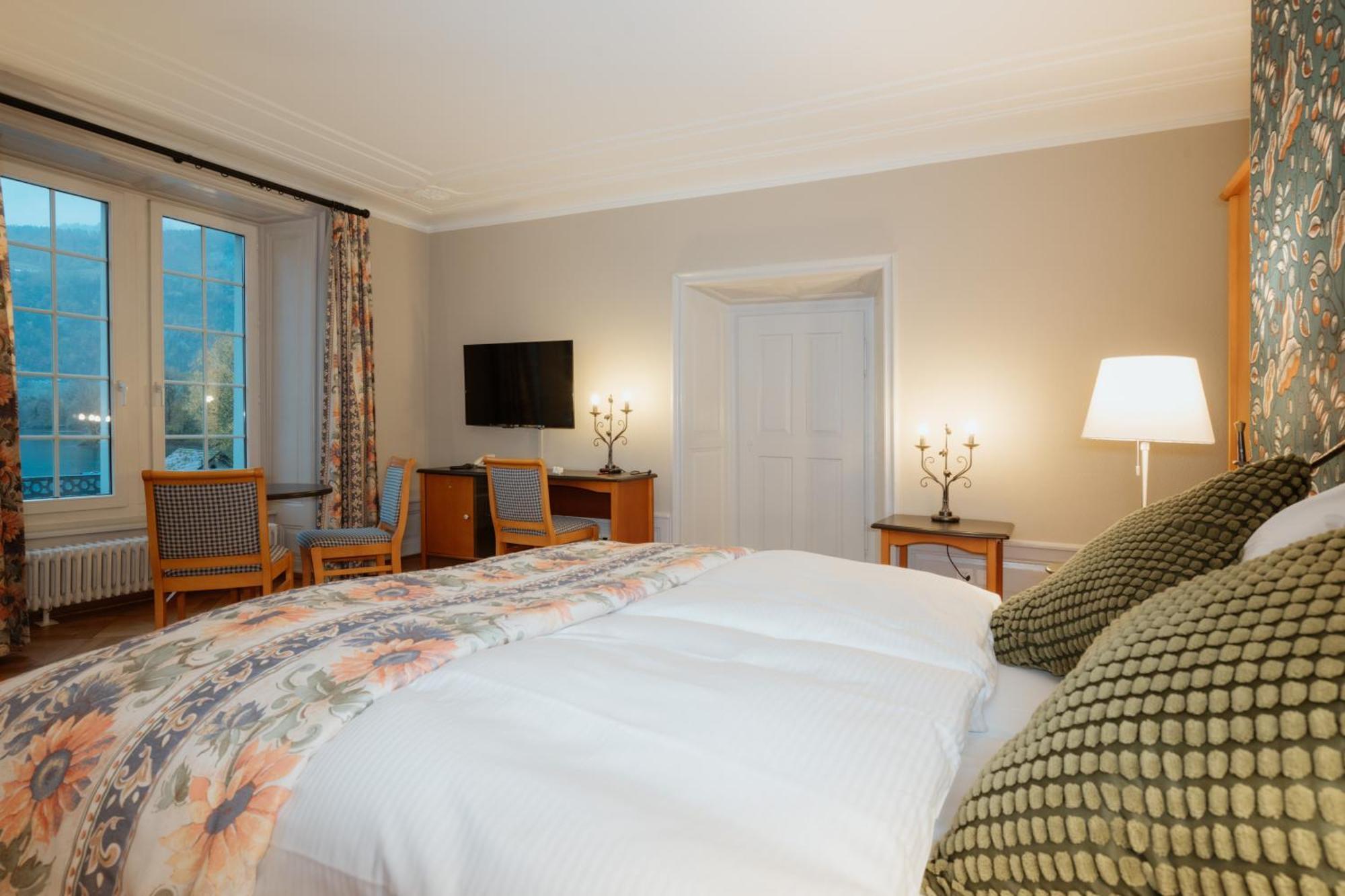 Parkhotel Schwert Везен Экстерьер фото